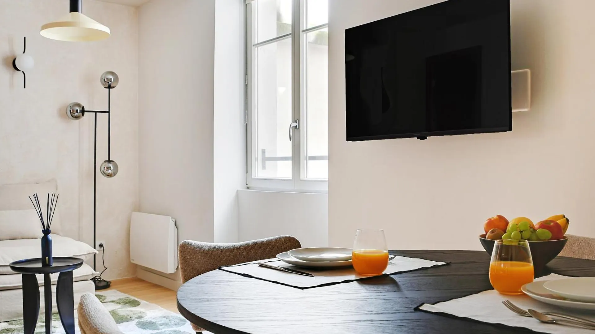 Sereners Apartments In Montorgueil - Rue Saint-Denis Paris 0*,  France