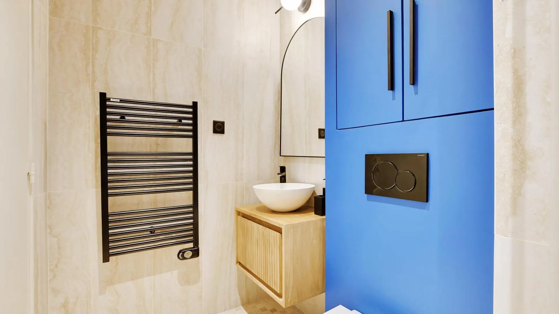 Sereners Apartments In Montorgueil - Rue Saint-Denis Paris 0*,  France